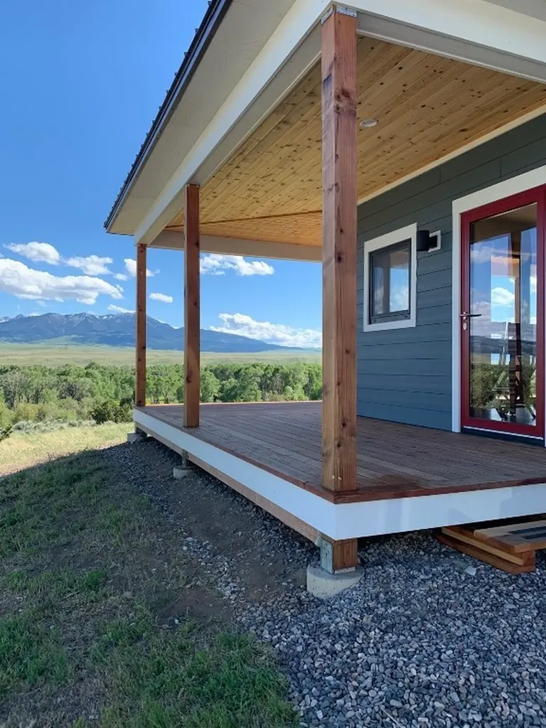 275 Convict Grade Road Livingston MT 59047