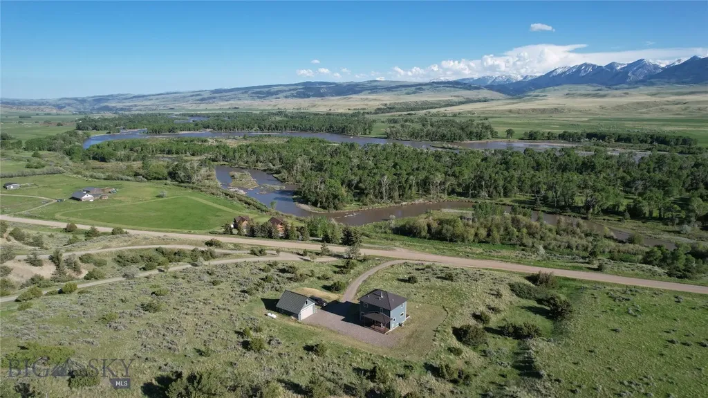 275 Convict Grade Road Livingston MT 59047