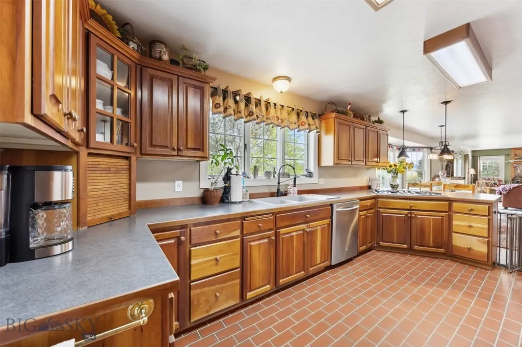 150 Painted Meadows Butte MT 59701