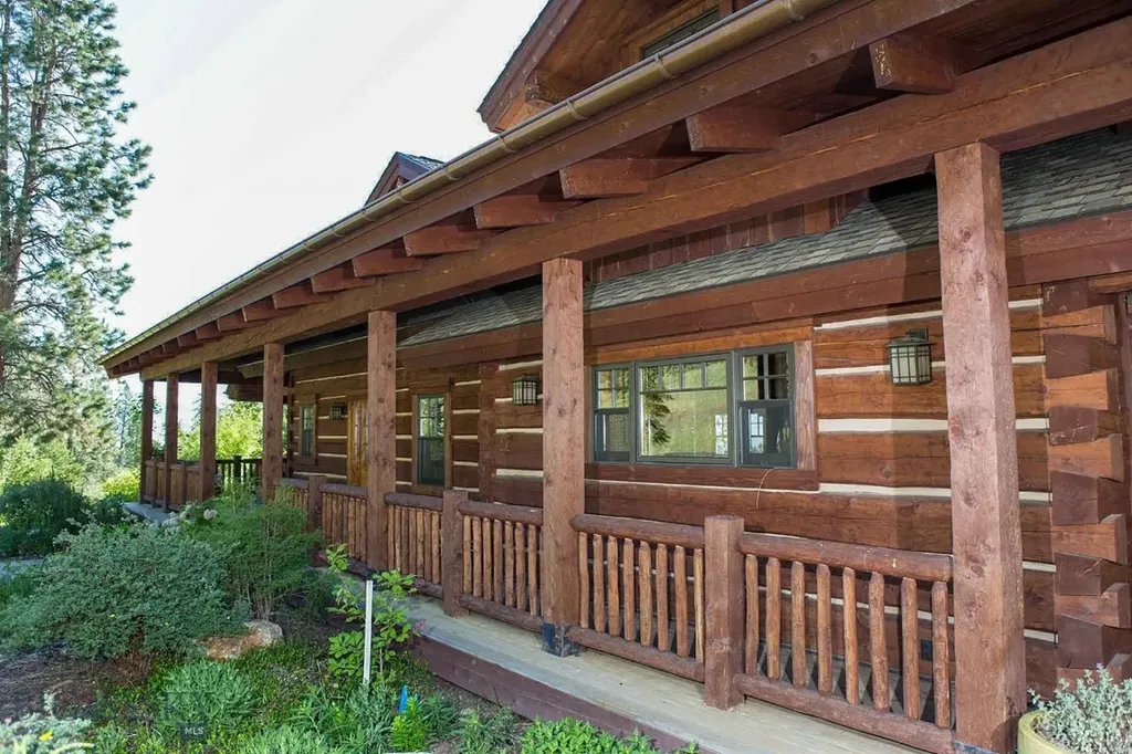 8337 Lamar Trail Lolo MT 59847