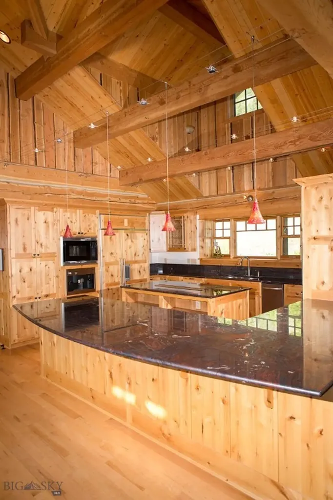 8337 Lamar Trail Lolo MT 59847