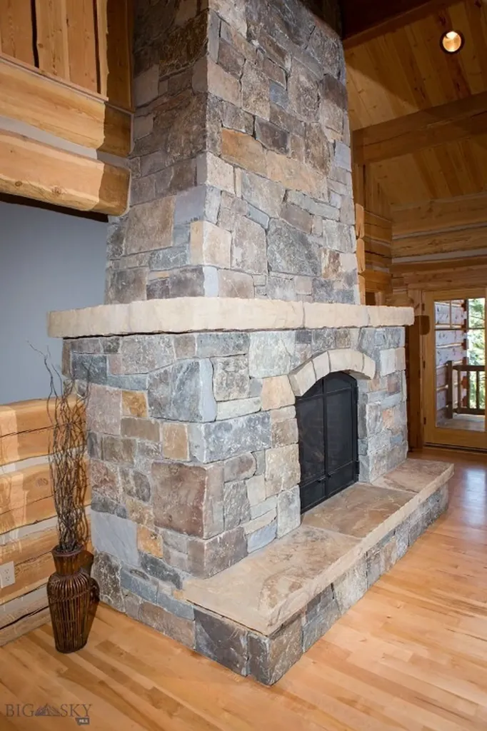 8337 Lamar Trail Lolo MT 59847