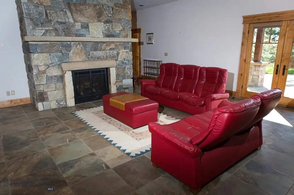 8337 Lamar Trail Lolo MT 59847