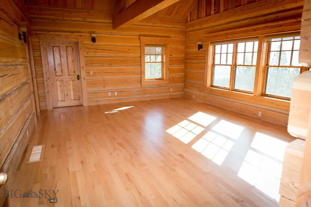 8337 Lamar Trail Lolo MT 59847