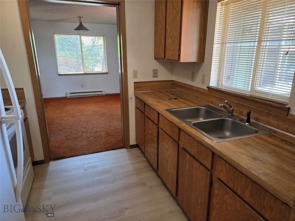 2 Kearney Lane Sheridan MT 59749