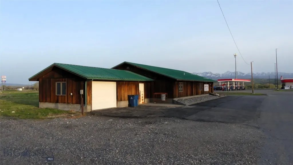 519 W 1st Street Big Timber MT 59011