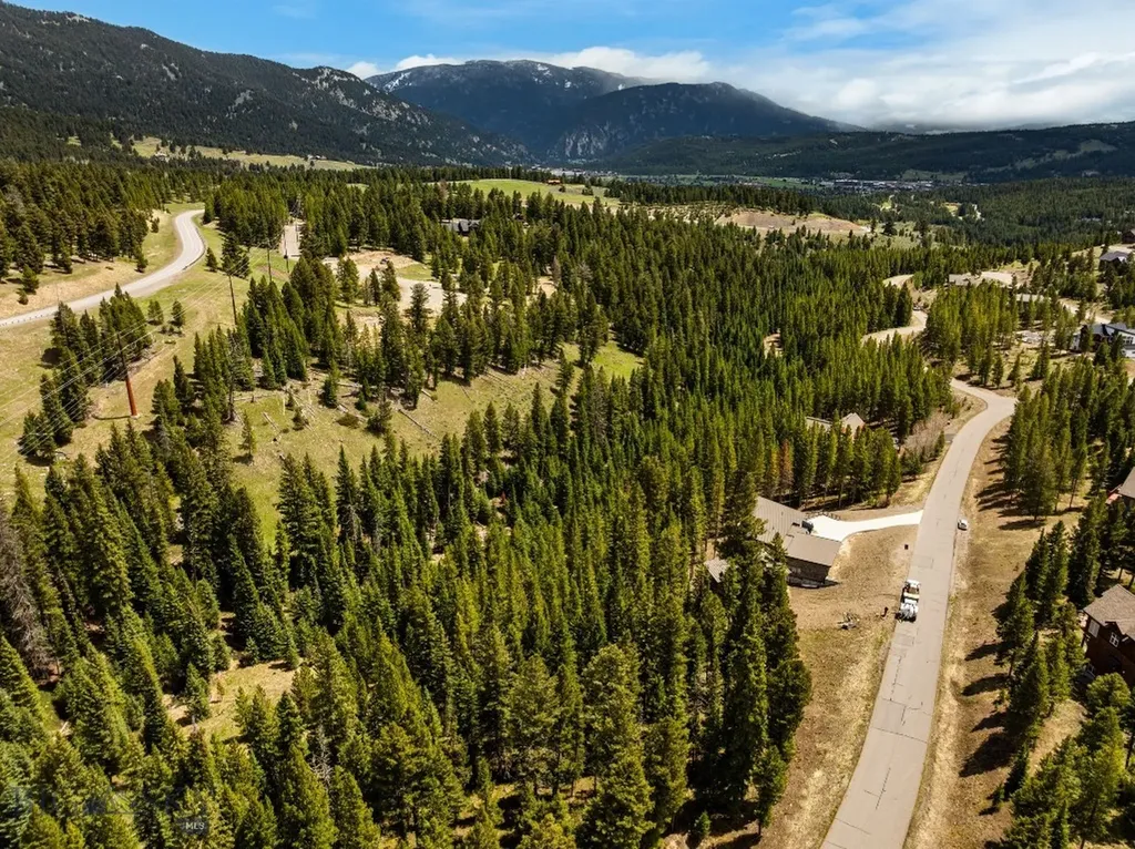 389 Antler Ridge Road Big Sky MT 59716