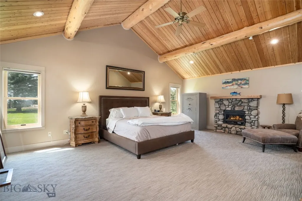 9704 River Road Bozeman MT 59718