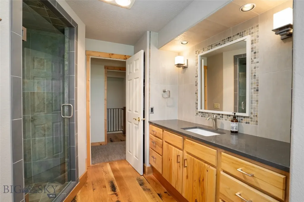 9704 River Road Bozeman MT 59718