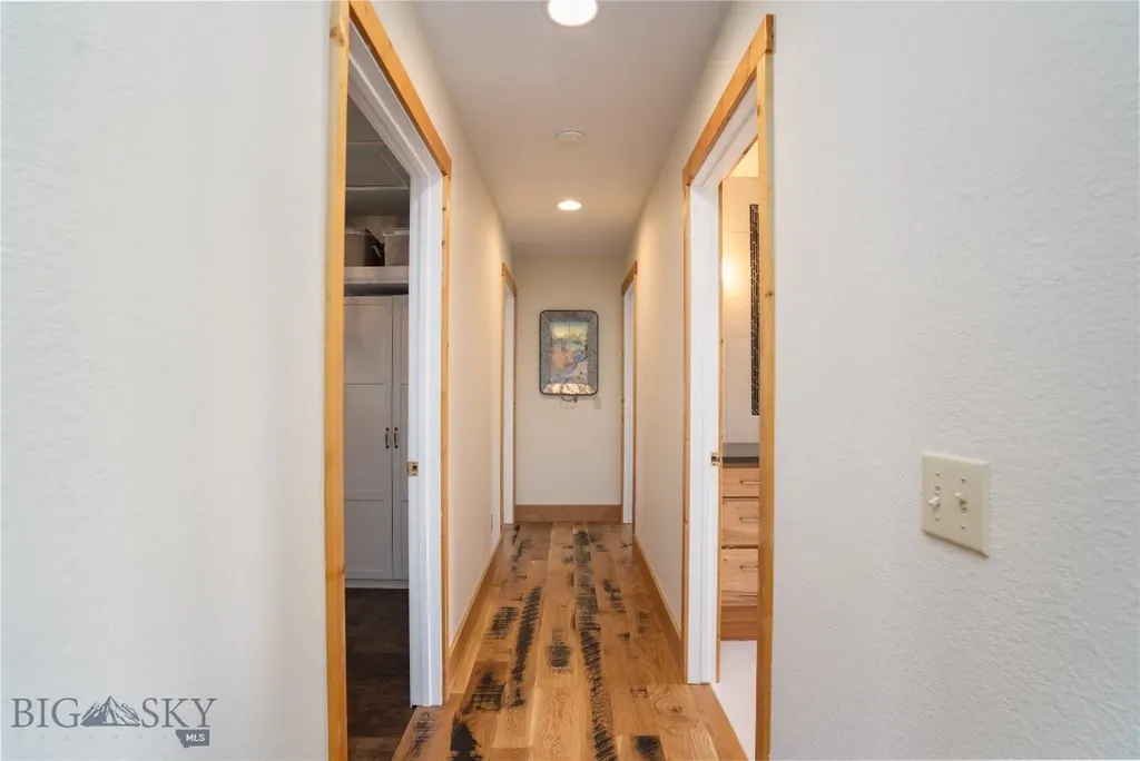9704 River Road Bozeman MT 59718
