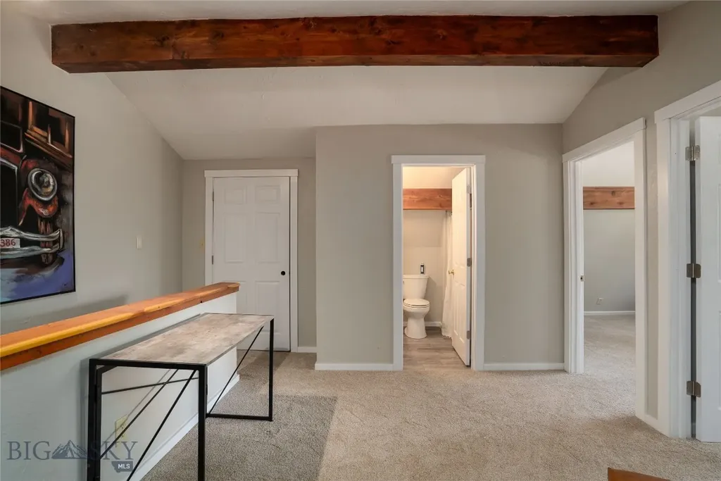 9704 River Road Bozeman MT 59718