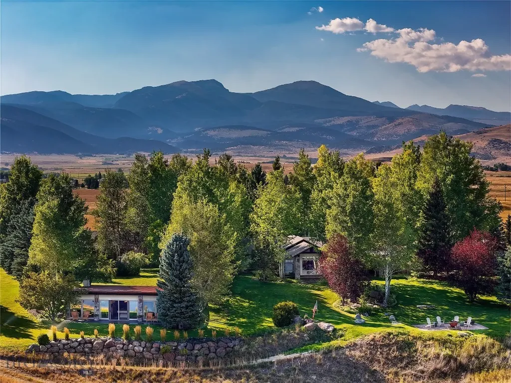 127 Rainbow Point Road Mcallister MT 59740