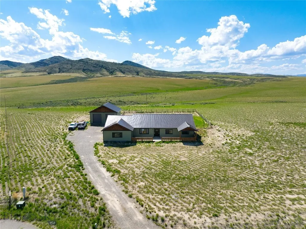 38 Clark Drive Three Forks MT 59752