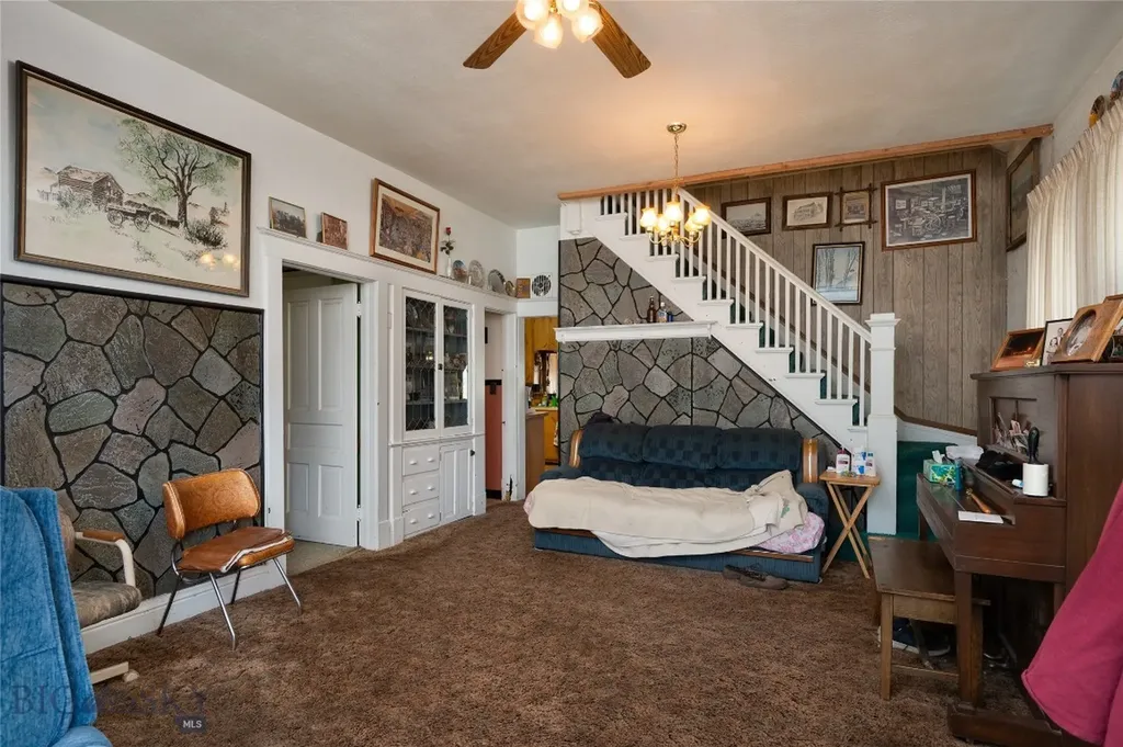 209 E Idaho Street Virginia City MT 59755