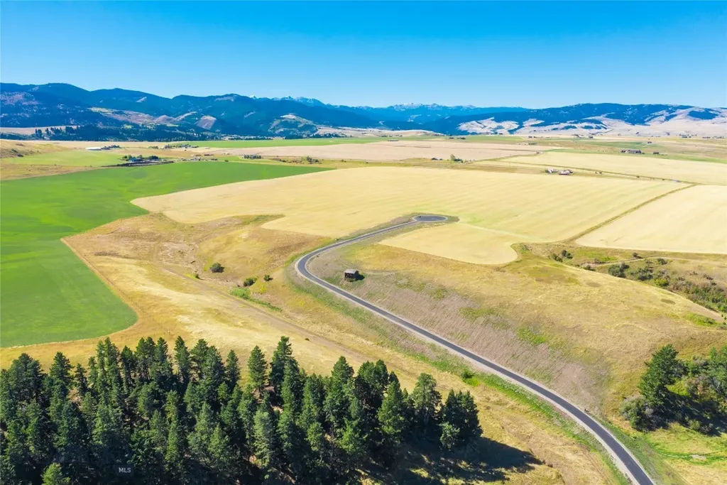 13830 (Tract D) Cottonwood Road Bozeman MT 59718