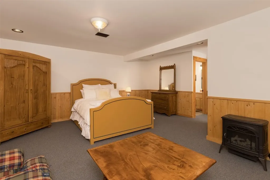 170 Hyalite Drive Big Sky MT 59716