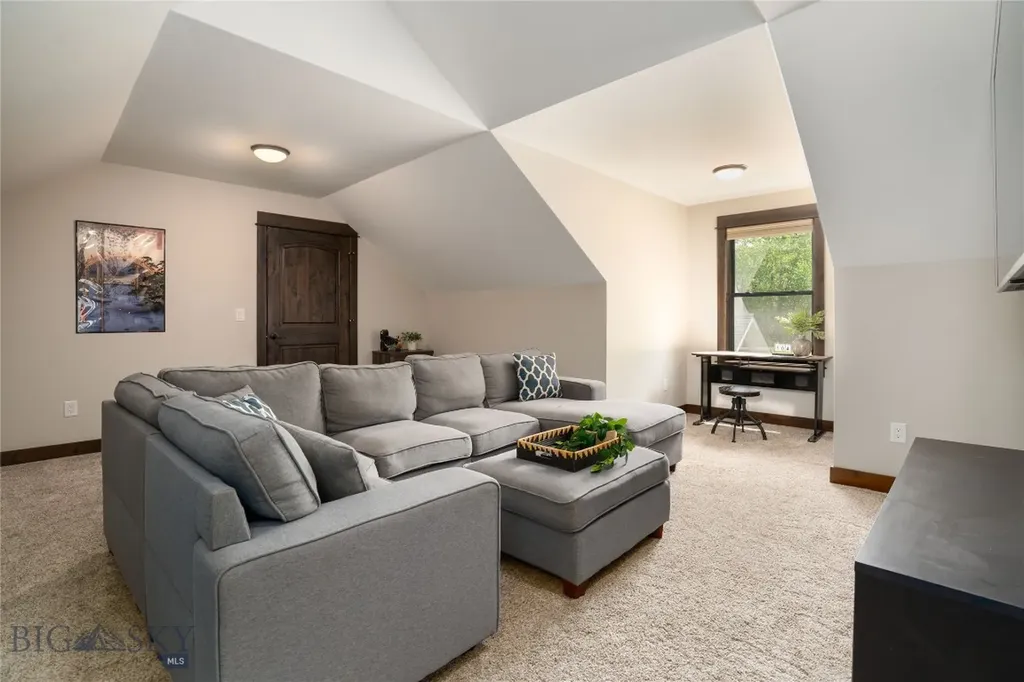 13011 Cottonwood Canyon Road Bozeman MT 59718