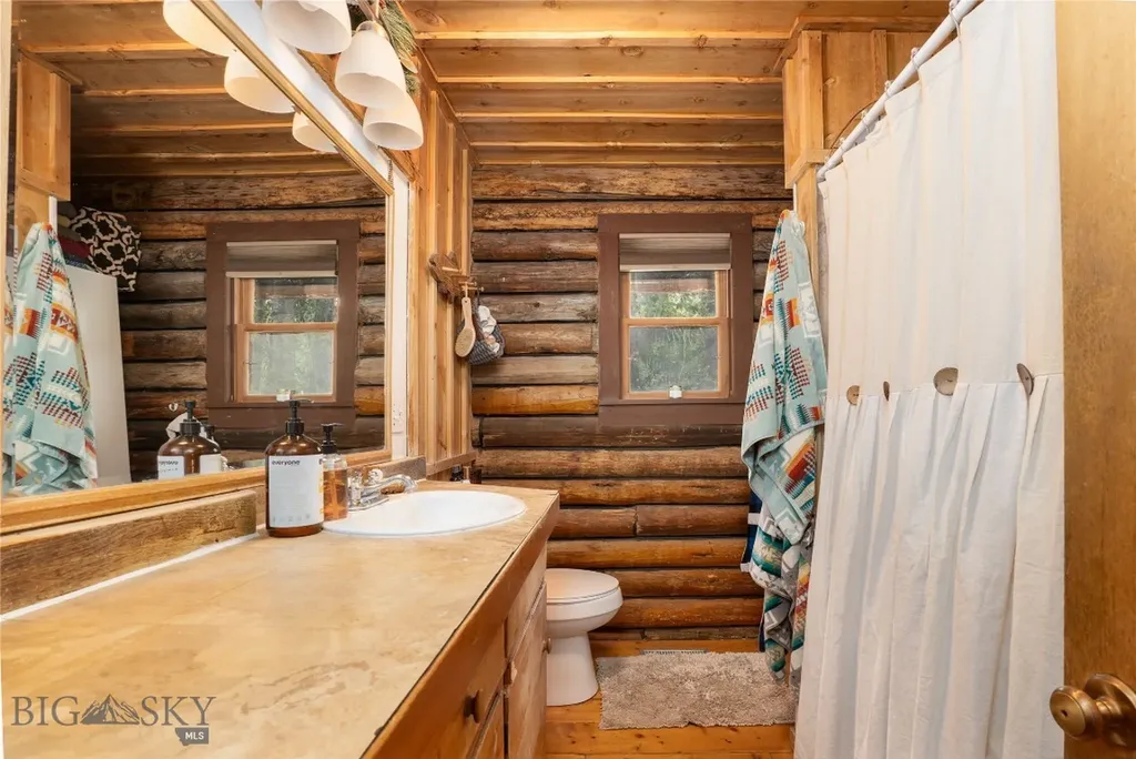 13011 Cottonwood Canyon Road Bozeman MT 59718