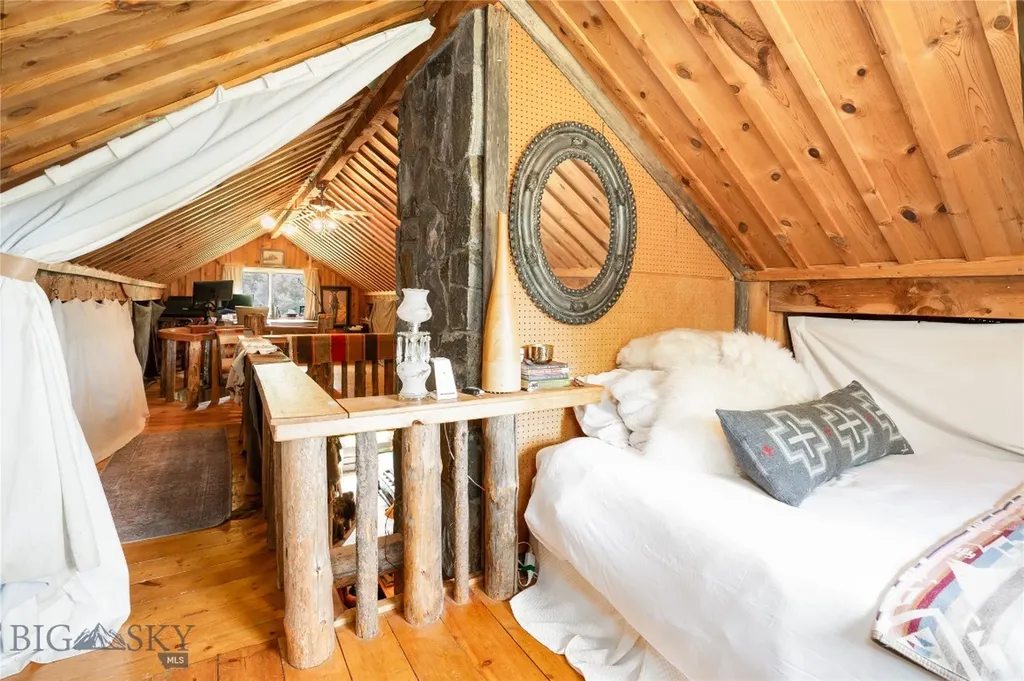 13011 Cottonwood Canyon Road Bozeman MT 59718