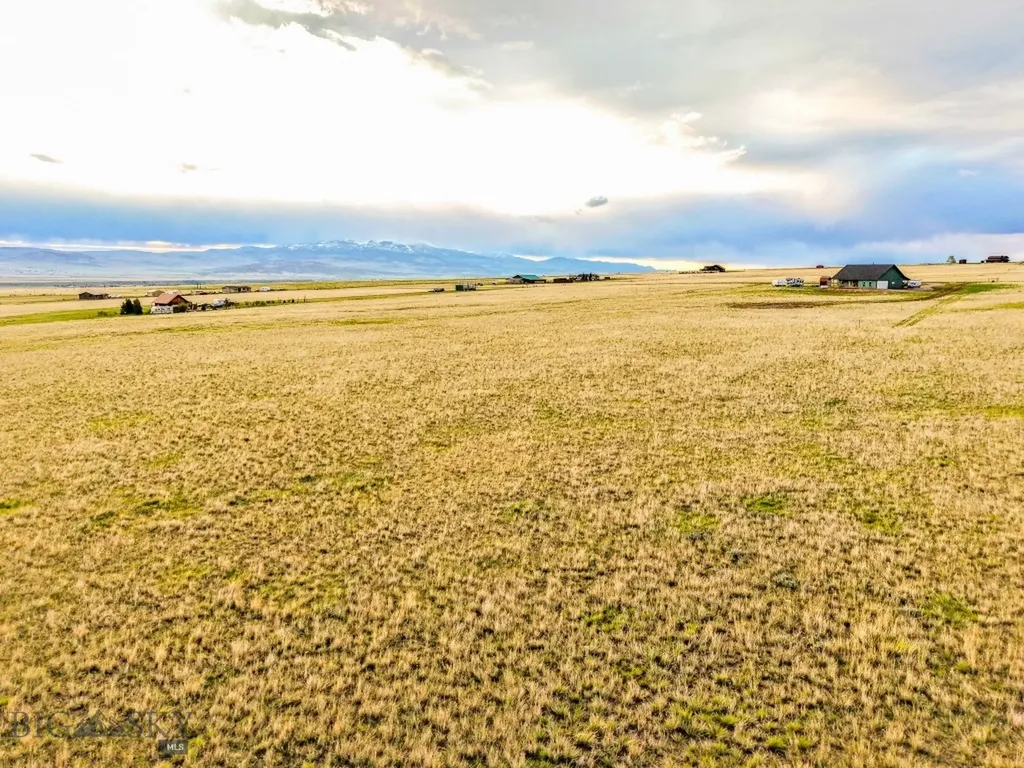 38 Elk Valley Road Ennis MT 59729