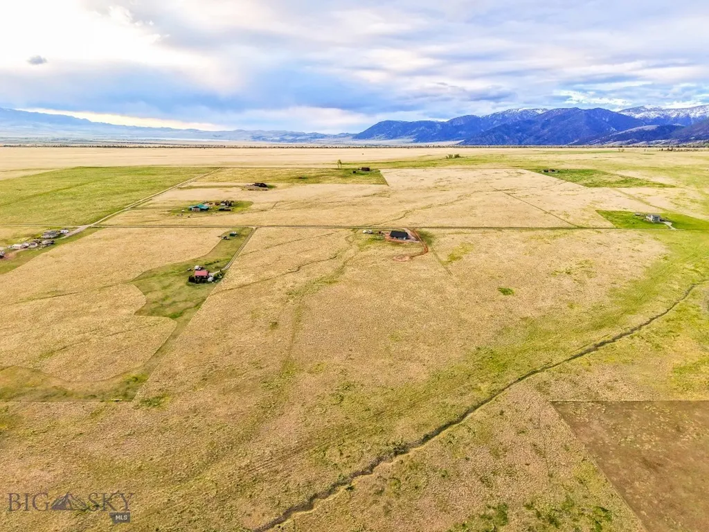 38 Elk Valley Road Ennis MT 59729