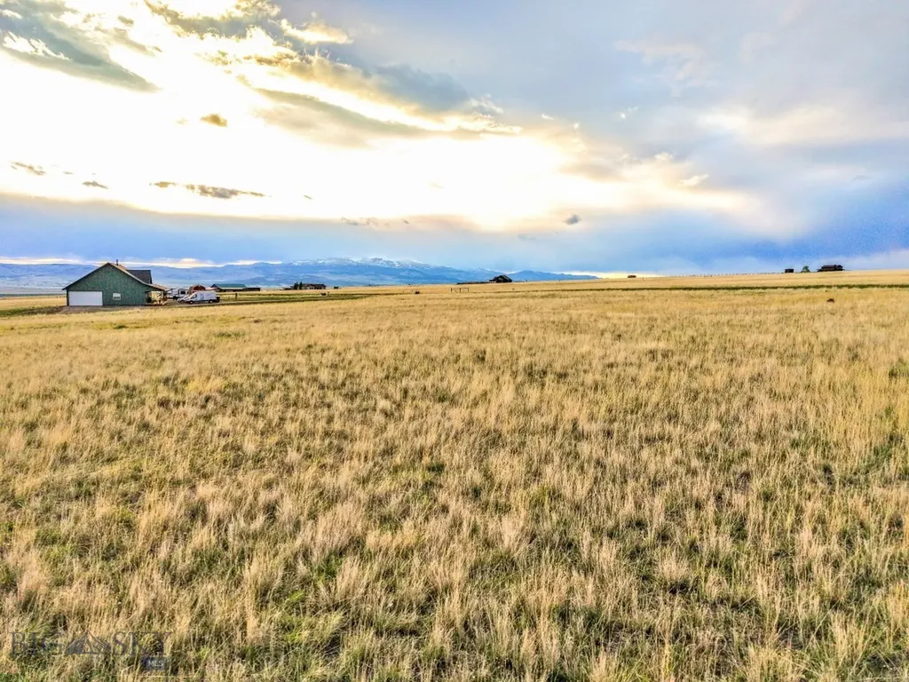 38 Elk Valley Road Ennis MT 59729