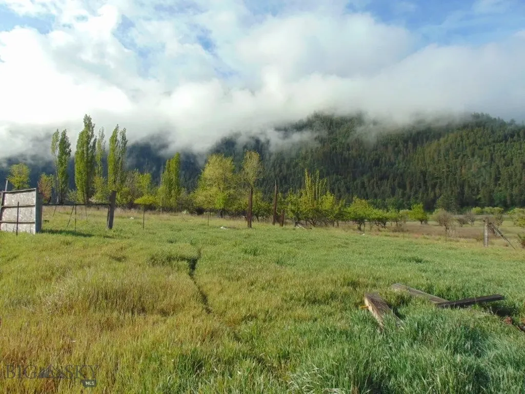 27235 Lazy Springs Road Clinton MT 59825