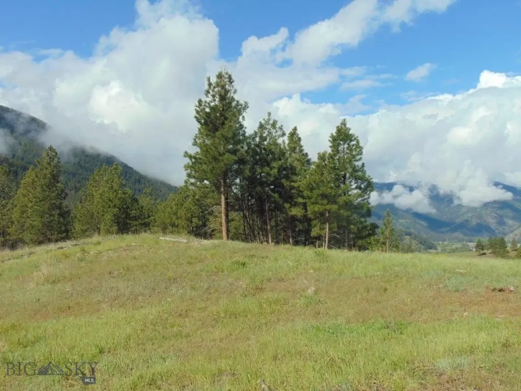 27235 Lazy Springs Road Clinton MT 59825