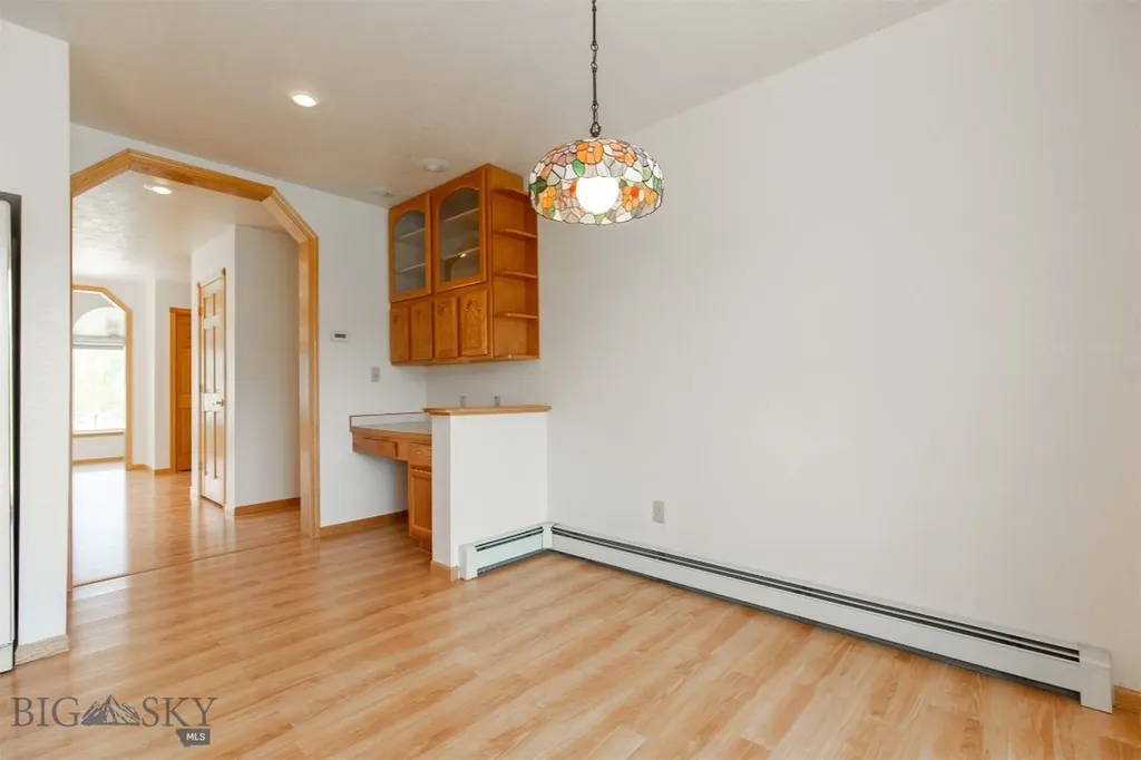 507 E Poppleton Sheridan MT 59749