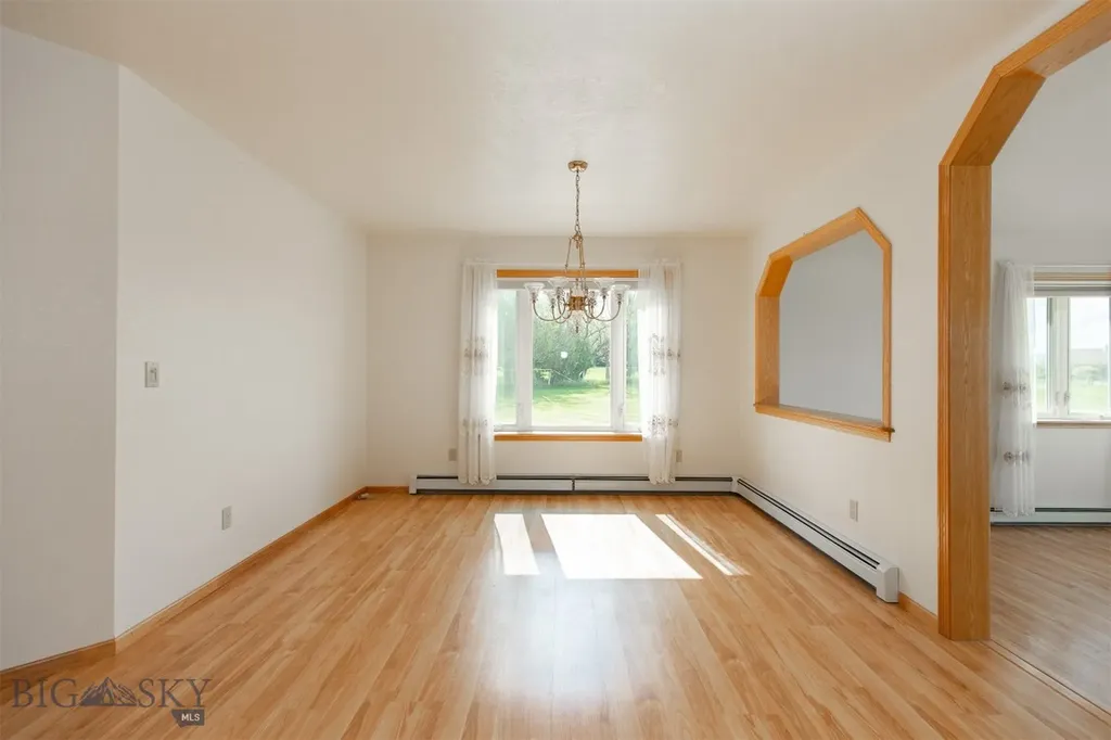 507 E Poppleton Sheridan MT 59749