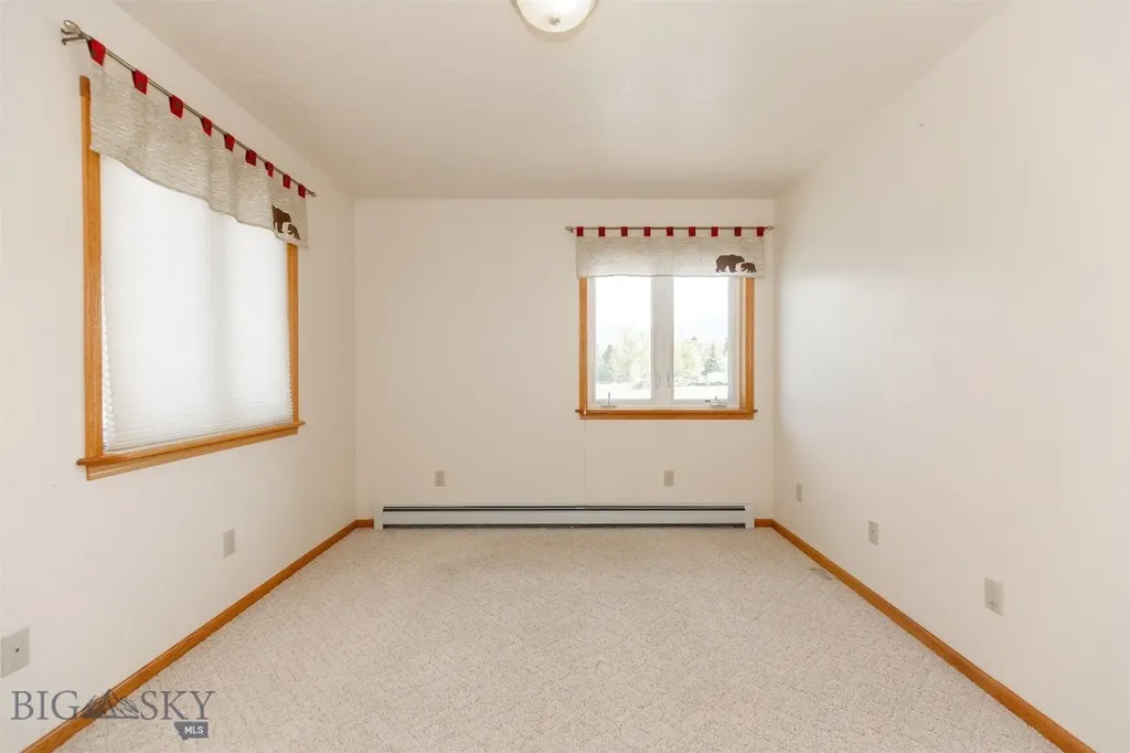 507 E Poppleton Sheridan MT 59749