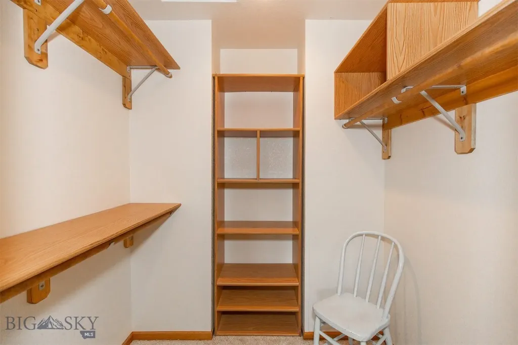 507 E Poppleton Sheridan MT 59749