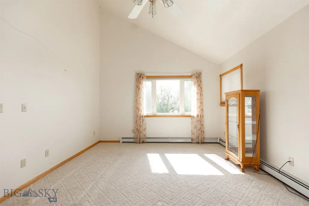 507 E Poppleton Sheridan MT 59749