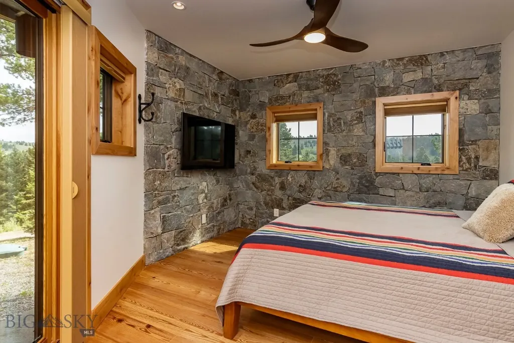 3096 Woodchuck Road Bozeman MT 59715