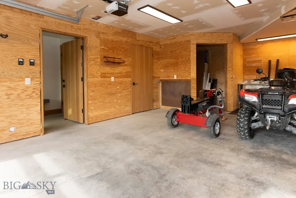 3096 Woodchuck Road Bozeman MT 59715