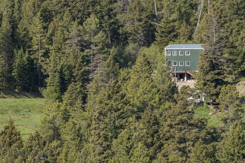 3096 Woodchuck Road Bozeman MT 59715