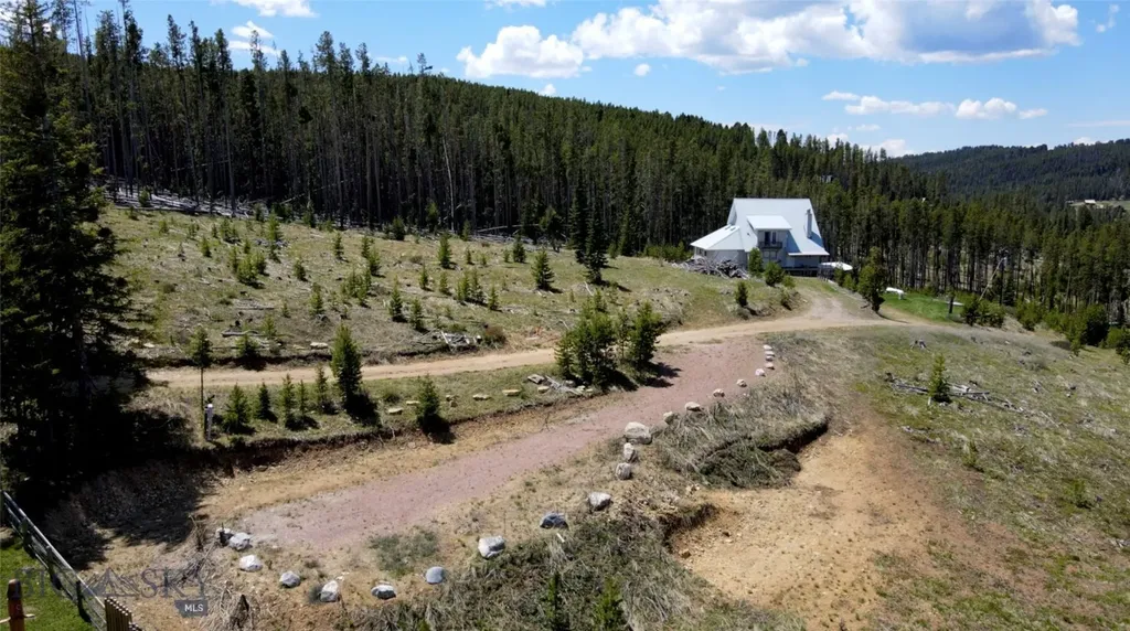 14 Highland Lane Anaconda MT 59711