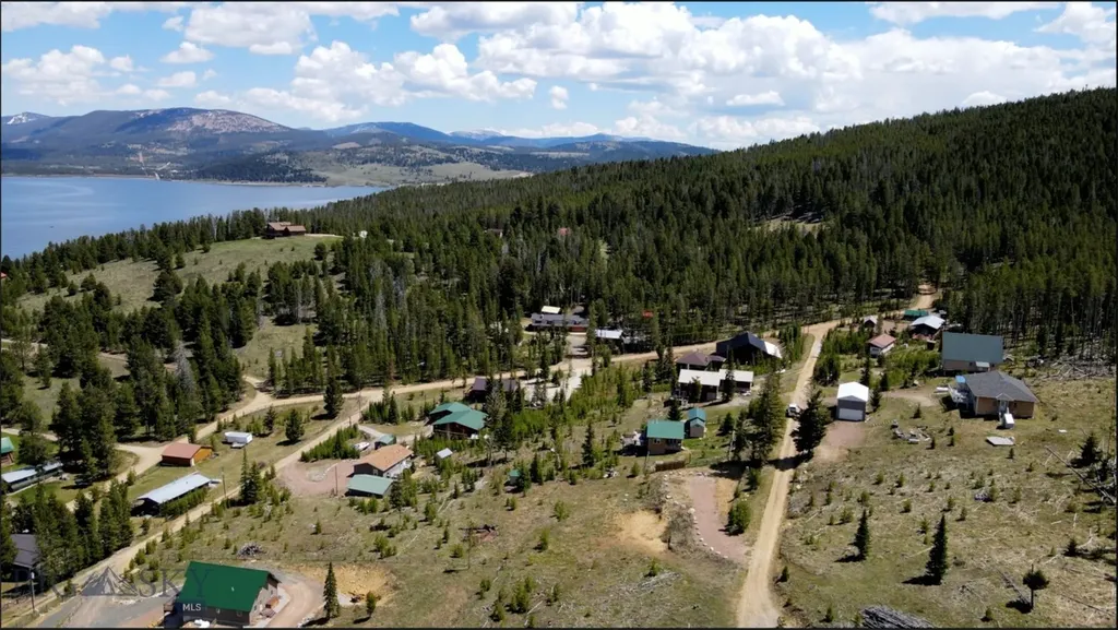 14 Highland Lane Anaconda MT 59711