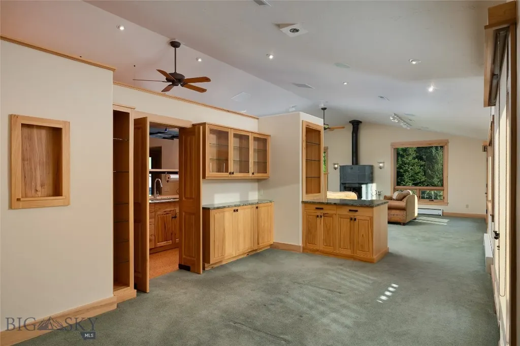 2355 Sawmill Road Bozeman MT 59715
