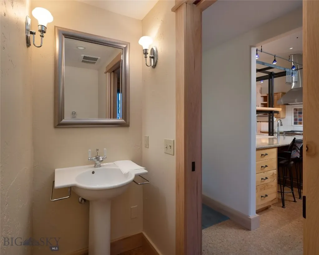 2355 Sawmill Road Bozeman MT 59715