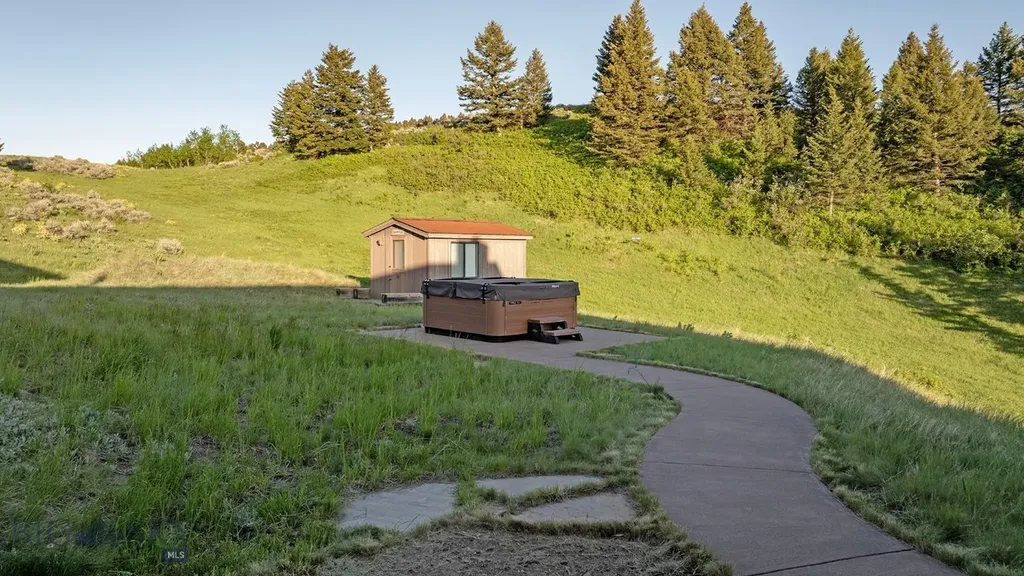 2355 Sawmill Road Bozeman MT 59715