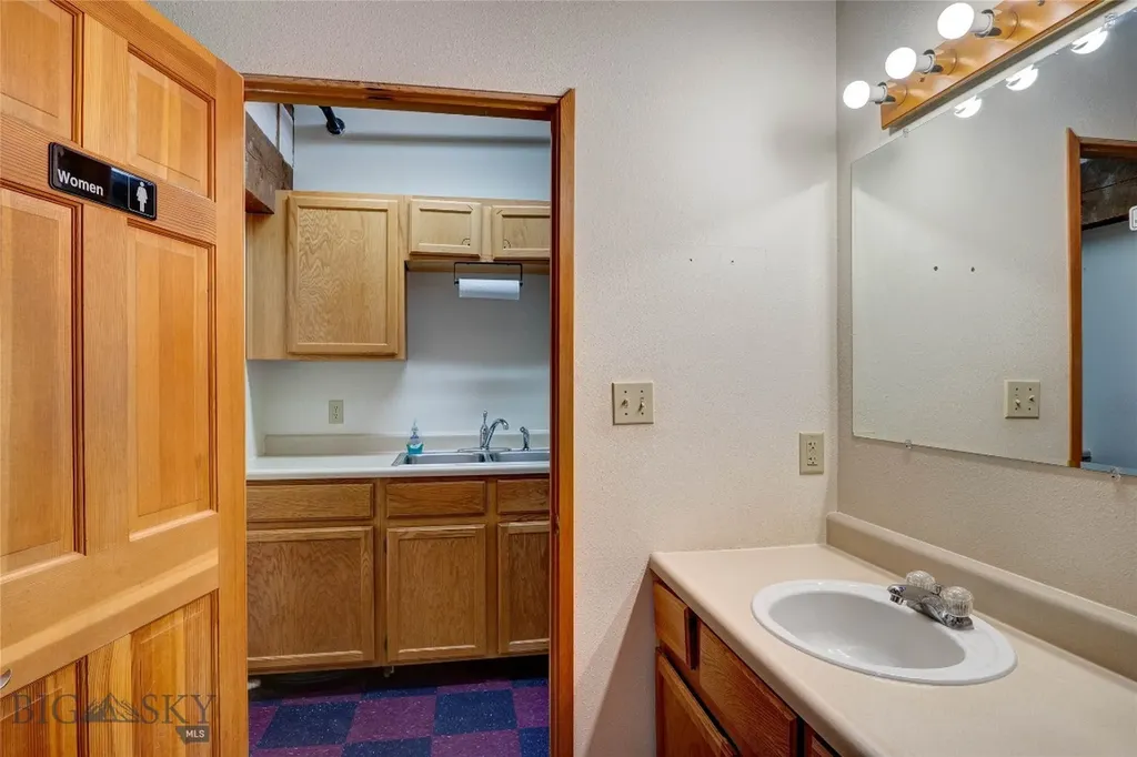 201 S Wallace Avenue Bozeman MT 59715