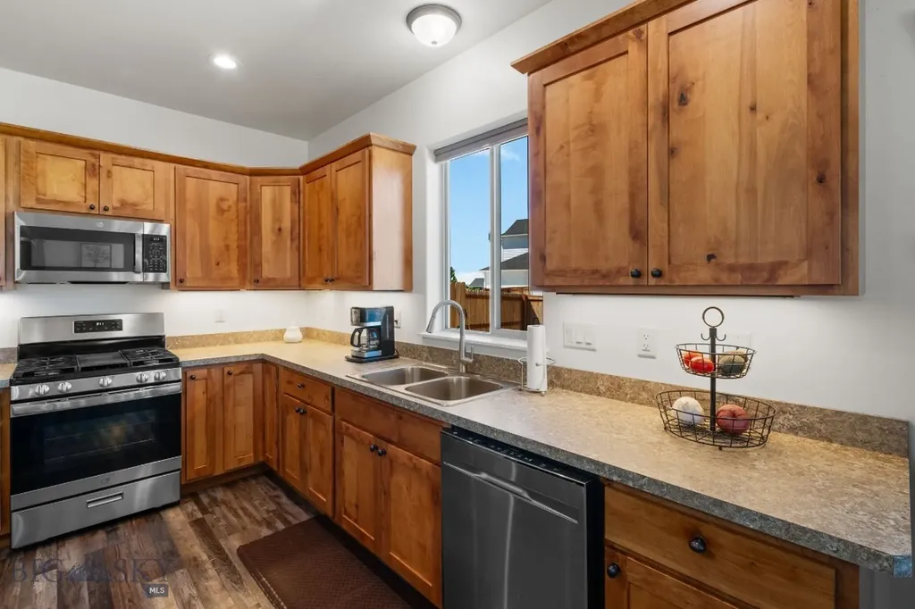 1165 Stewart Loop Bozeman MT 59718