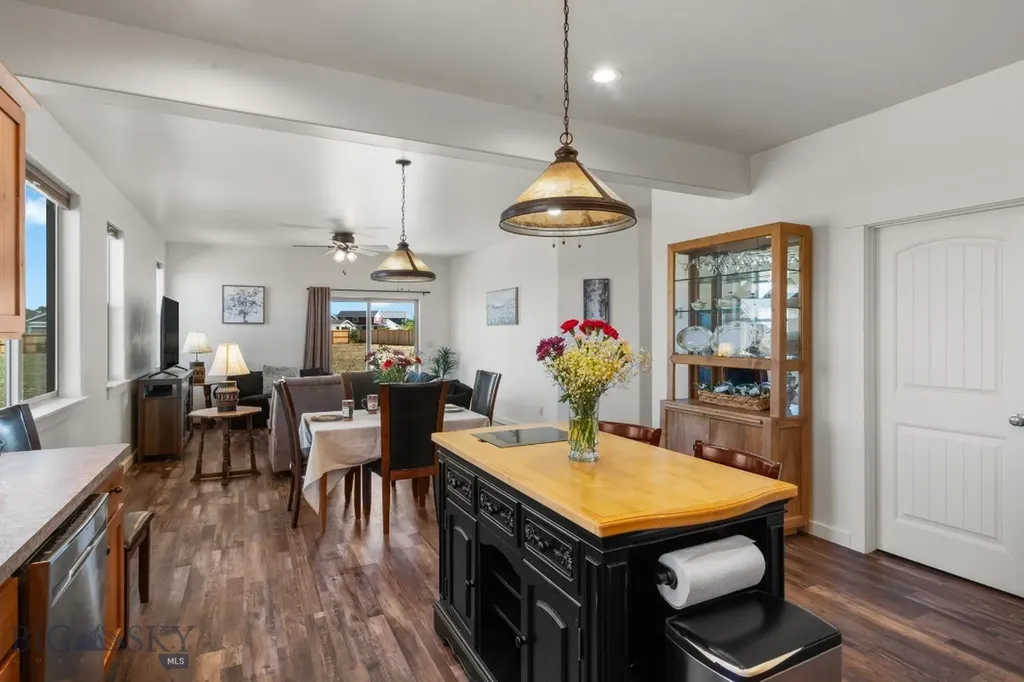 1165 Stewart Loop Bozeman MT 59718