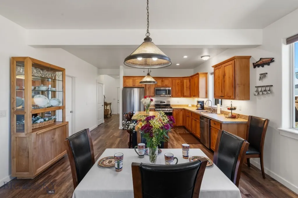 1165 Stewart Loop Bozeman MT 59718