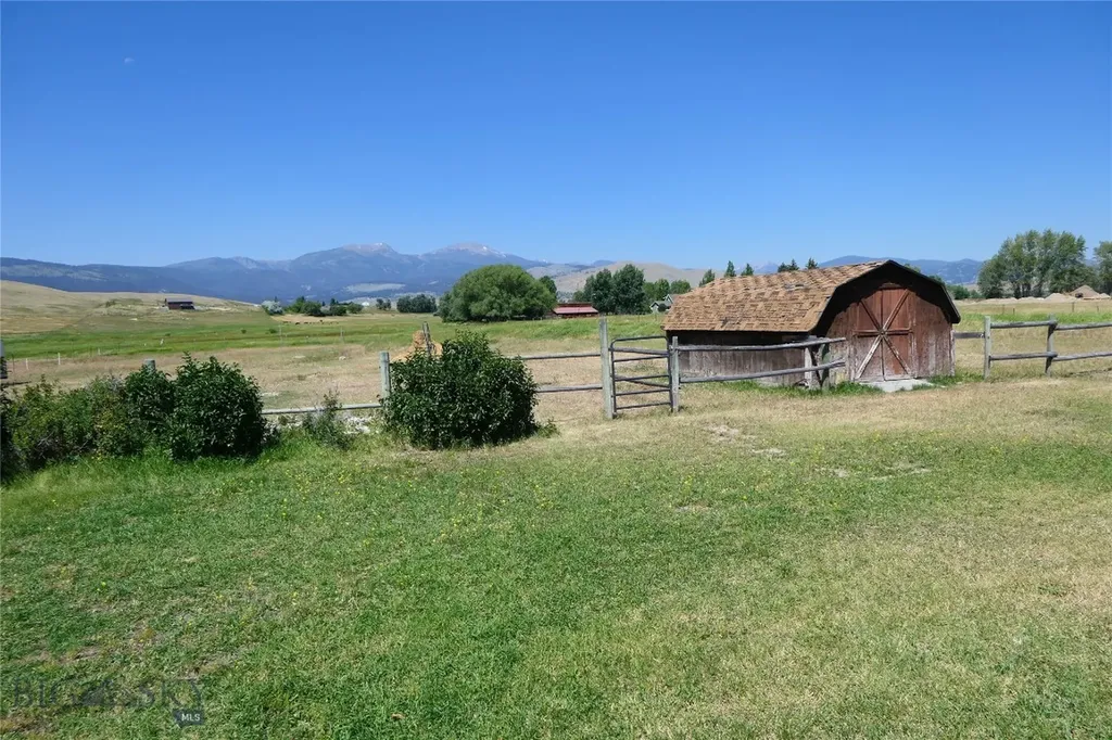 5559 287 N Highway 287 Highway Mcallister MT 59740