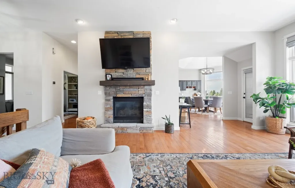 3015 Branding Iron Road Bozeman MT 59715