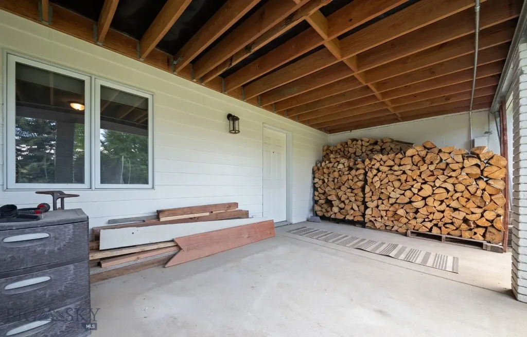 3015 Branding Iron Road Bozeman MT 59715