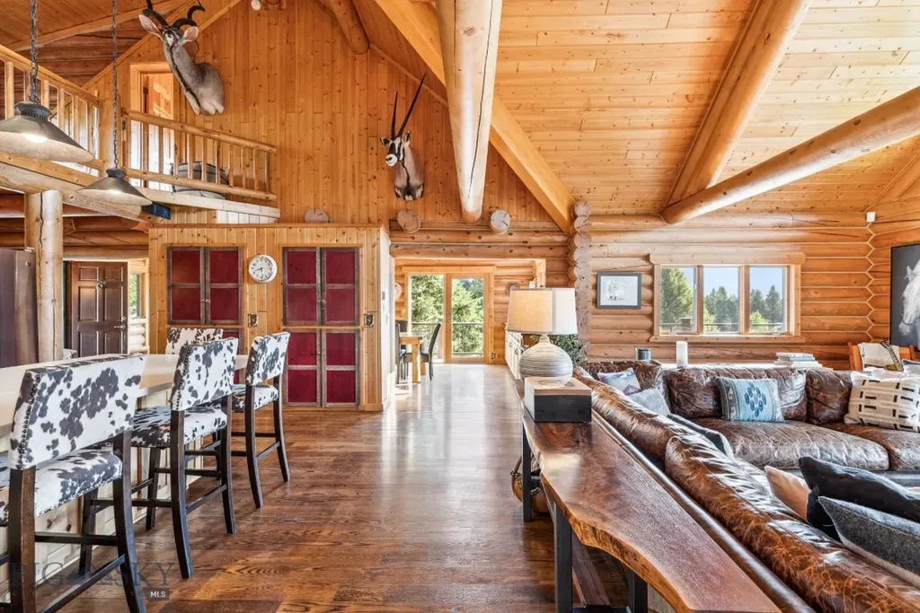 238 Great Gray Hollow Gallatin Gateway MT 59730