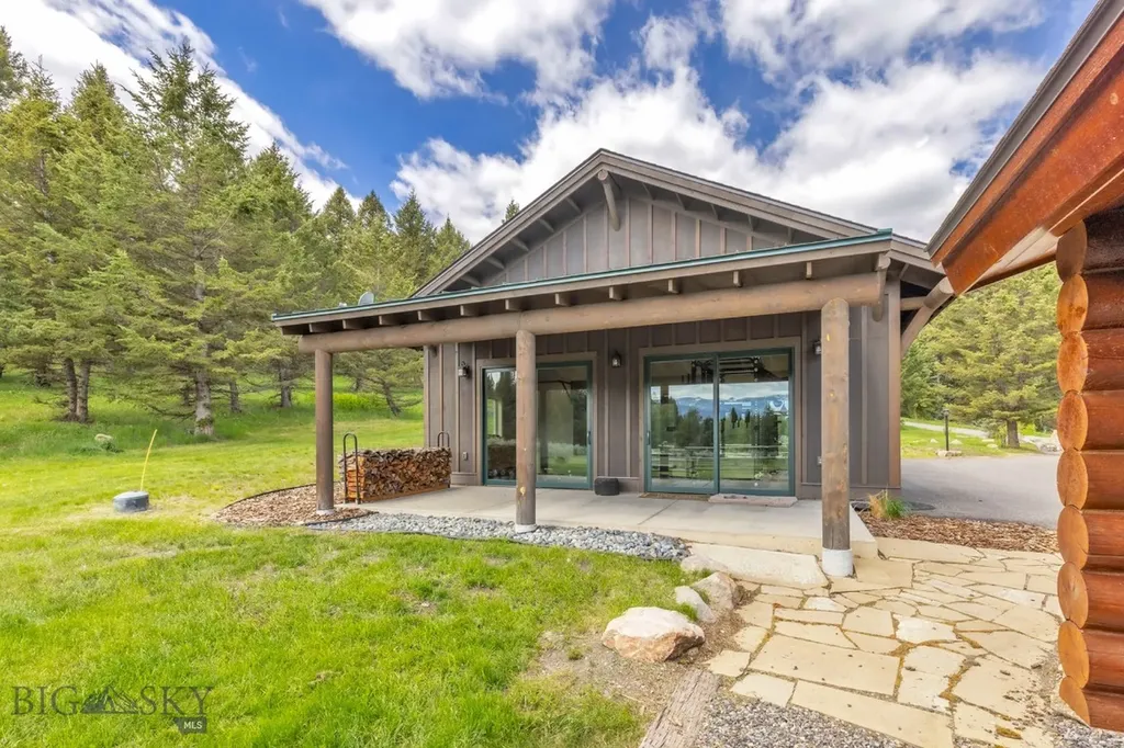 238 Great Gray Hollow Gallatin Gateway MT 59730